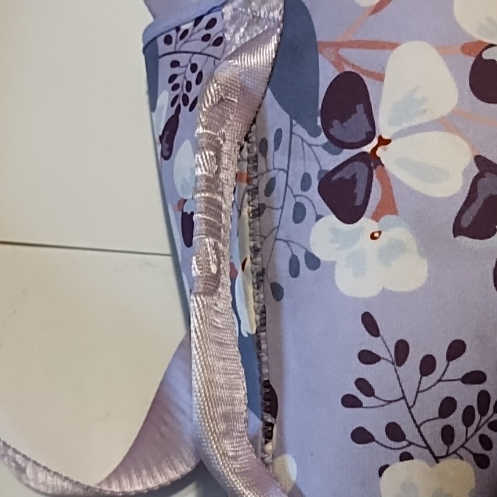 Floral Lavender Water Bottle Holder (by Ello) - Picture 5 of 10